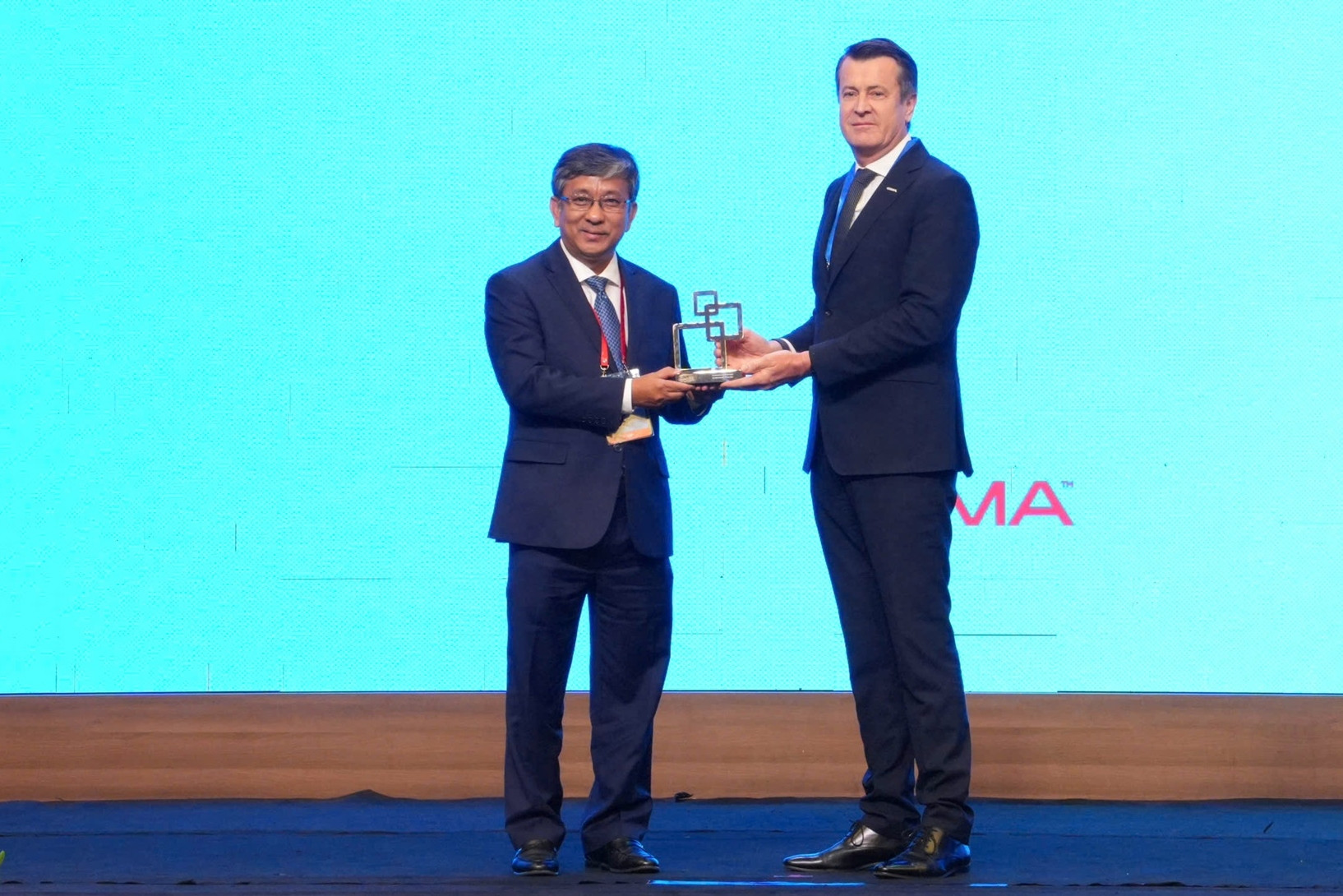 Việt Nam lần đầu nhận giải thưởng Lãnh đạo Chính phủ GSMA