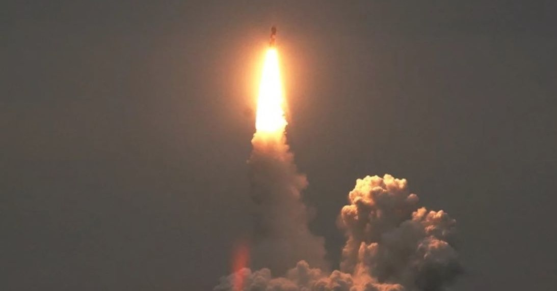 Tên lửa Bulava tầm bắn 10.000km, 10 đầu đạn MIRV, "át chủ bài" của tàu ngầm Borei-A