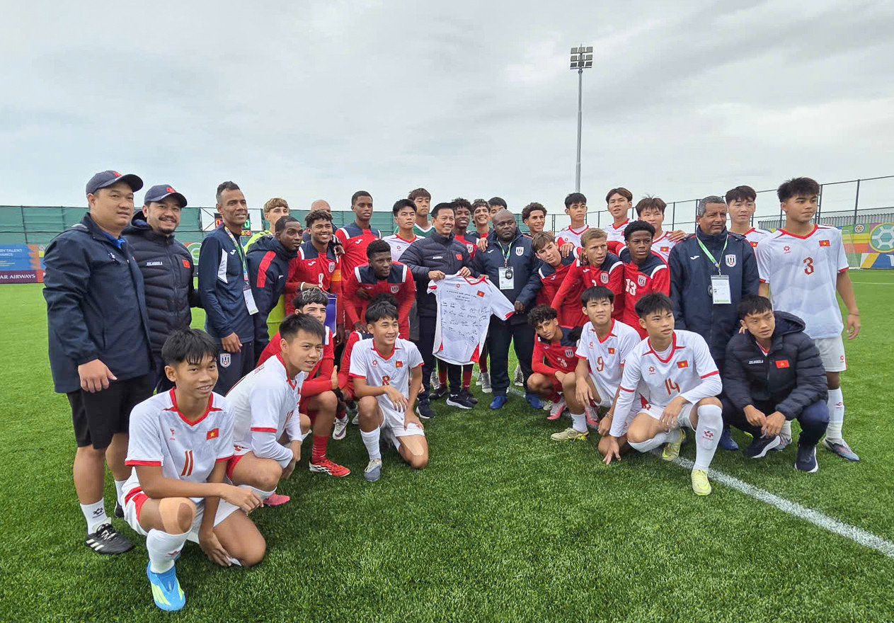 u15 viet nam 2.jpg