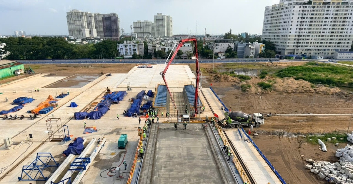 Hai tuyến đường sắt tốc độ cao đồng loạt đúc những phiến dầm đầu tiên