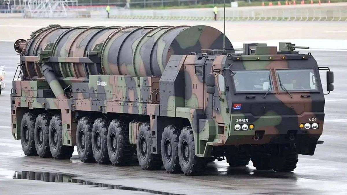 Hyunmoo V Ballistic Missile 3.jpg