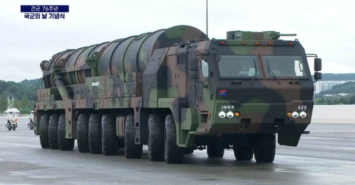 Hyunmoo V Ballistic Missile 4.jpg