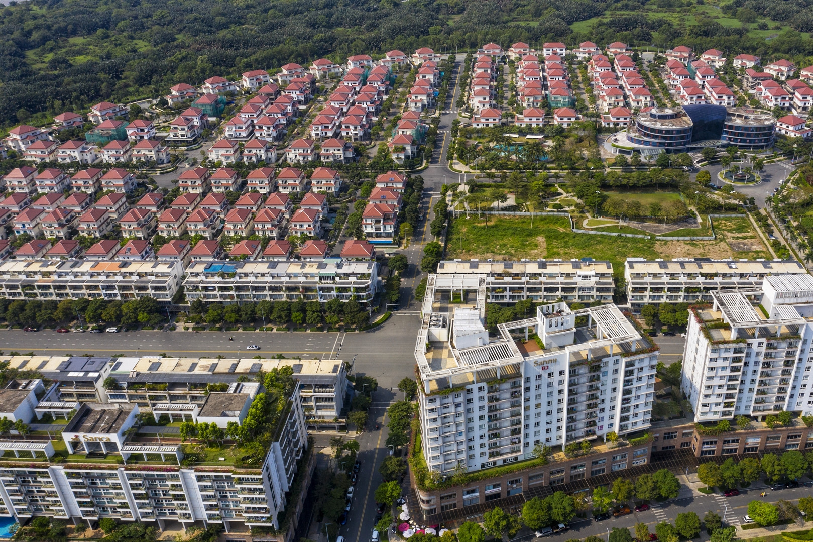 Người đàn ông giấu vợ sang tên nhà cho tình nhân, vợ chỉ biết khi phát sinh vụ kiện