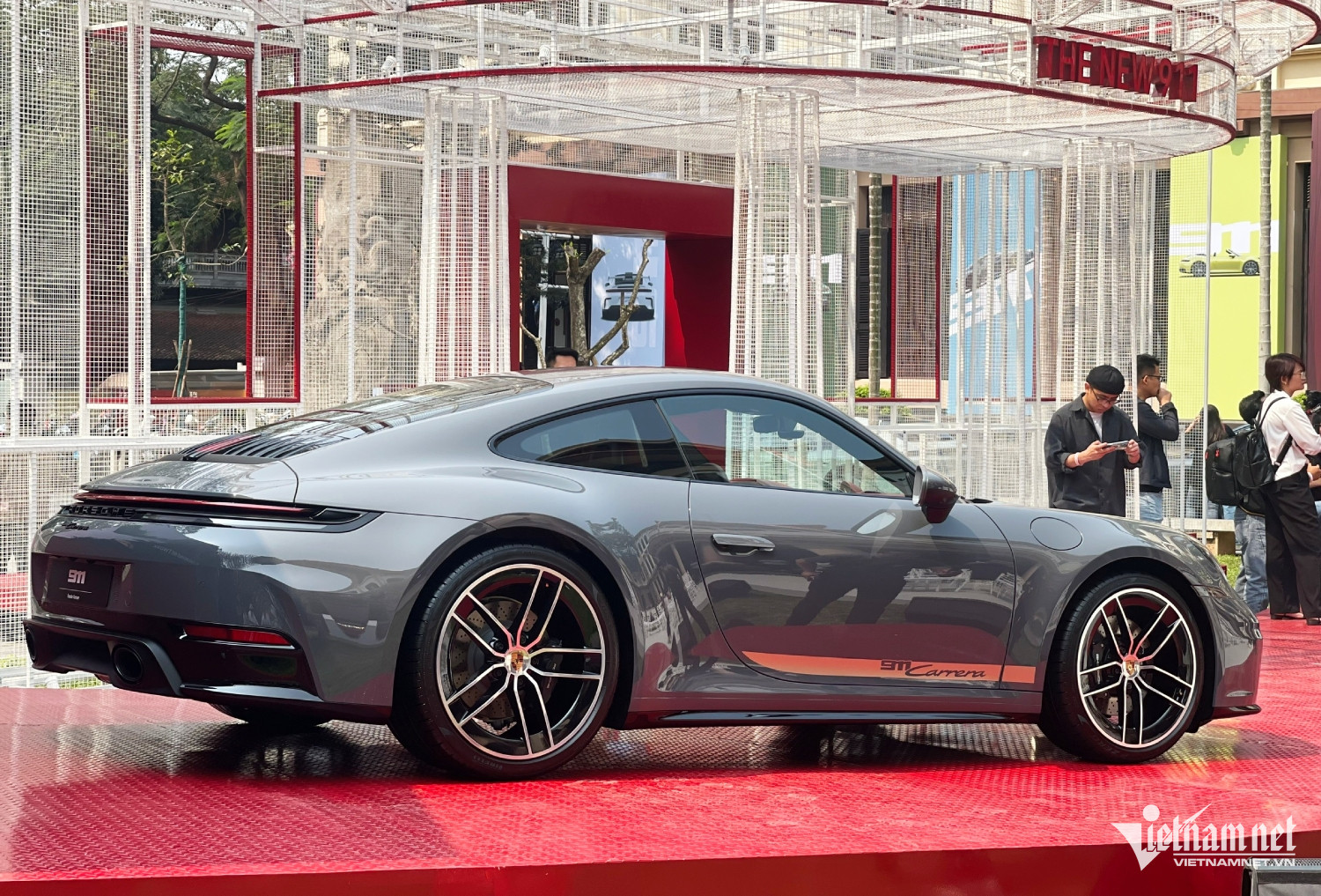 W-Porsche 911.jpg