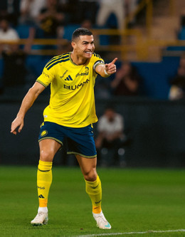 https://static-images.vnncdn.net/vps_images_publish/000001/000003/2026/10/30/ronaldo-lap-hat-trick-thu-67-al-nassr-thang-tran-kich-tinh-206.jpeg