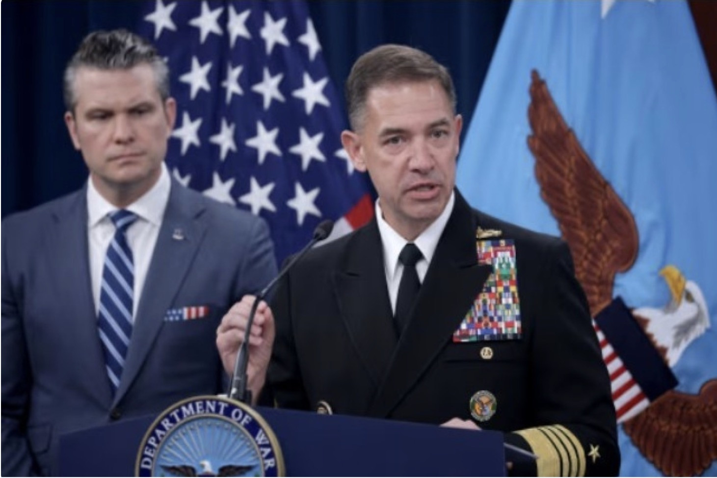 Tư lệnh CENTCOM báo cáo ông Trump các phương án mới tấn công Iran