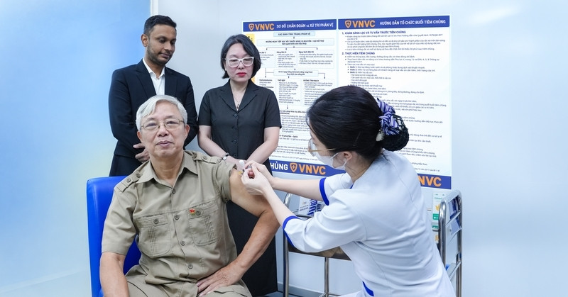 VNVC triển khai vắc xin cúm chuyên biệt, hiệu quả cao cho người từ 60 tuổi