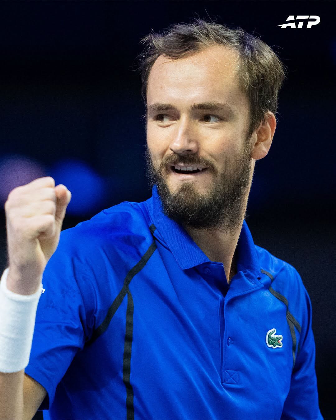 https://static-images.vnncdn.net/vps_images_publish/000001/000003/2026/10/31/daniil-medvedev-2.jpeg