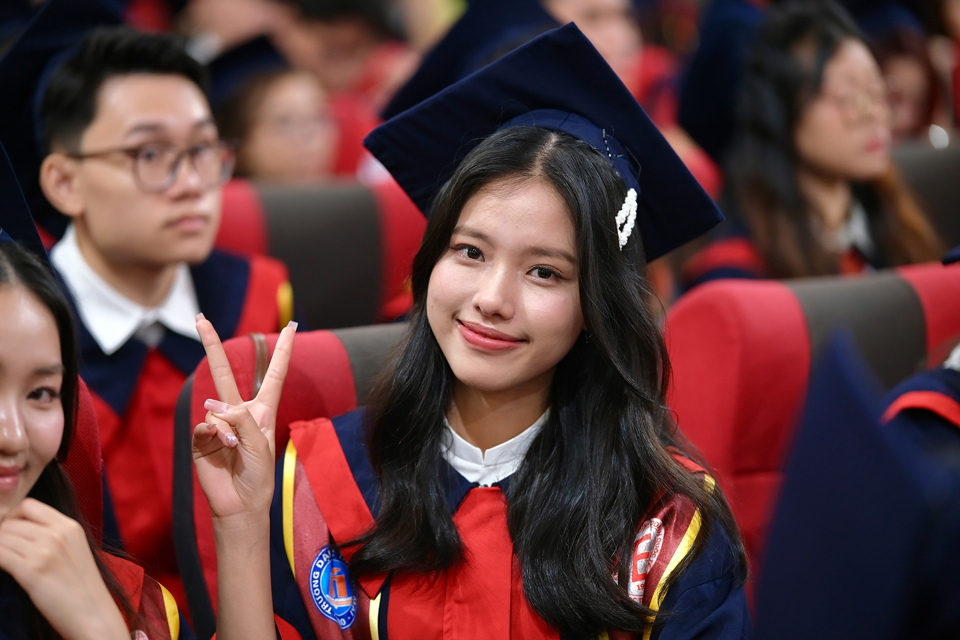 Một bộ quản lý 41 trường đại học, một khối ngành có gần 800.000 sinh viên