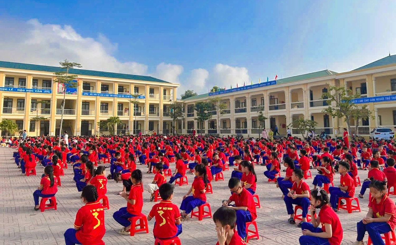 quỳnh tam.jpg