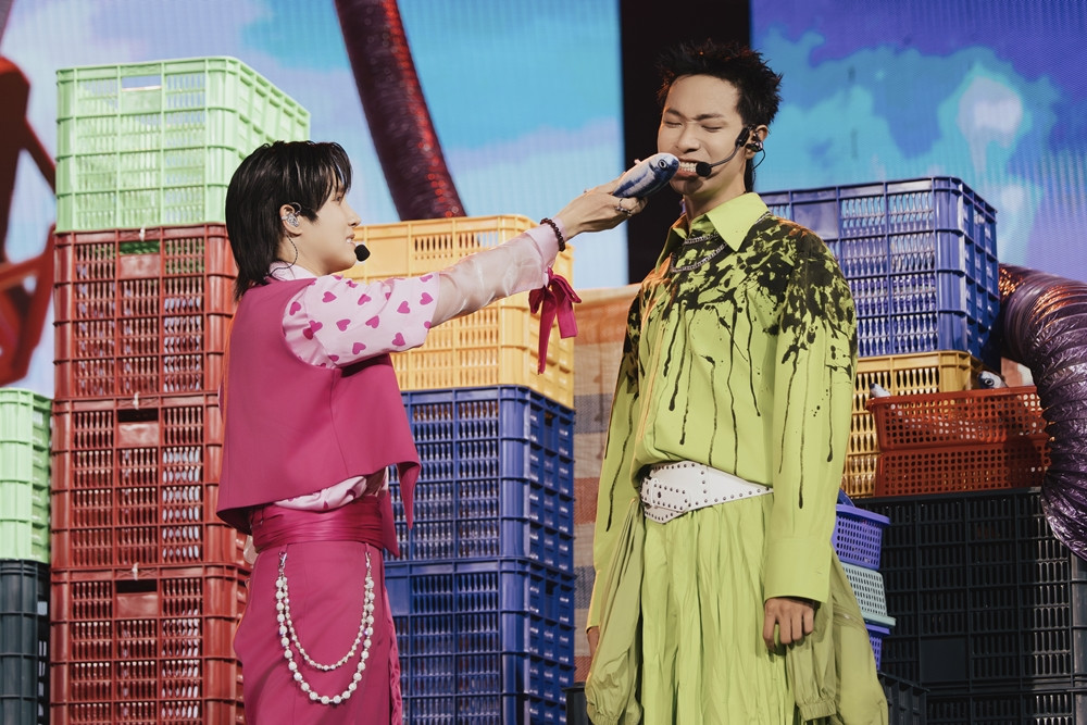 https://static-images.vnncdn.net/vps_images_publish/000001/000003/2026/10/4/toc-ngan-247.jpg