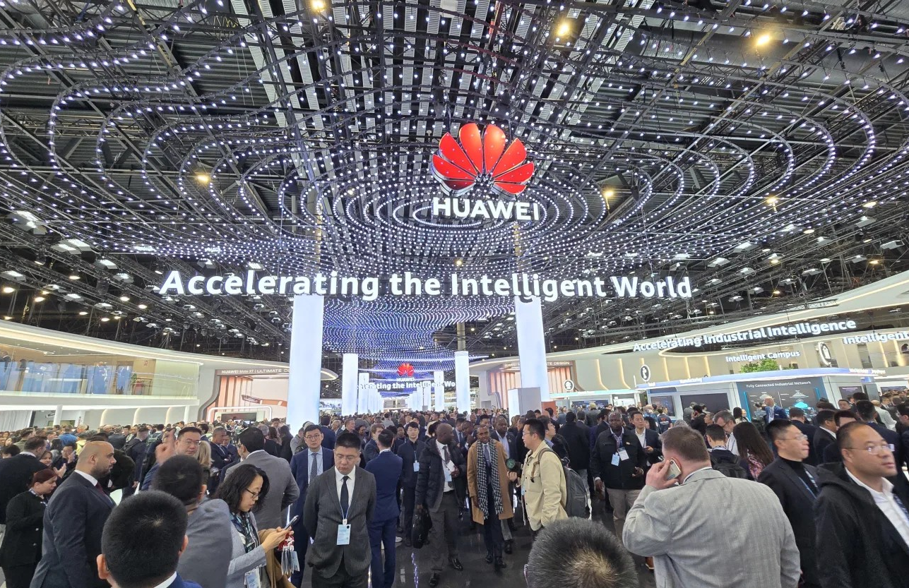 Qualcomm lần đầu trả phí bản quyền 5G, AI cho Huawei