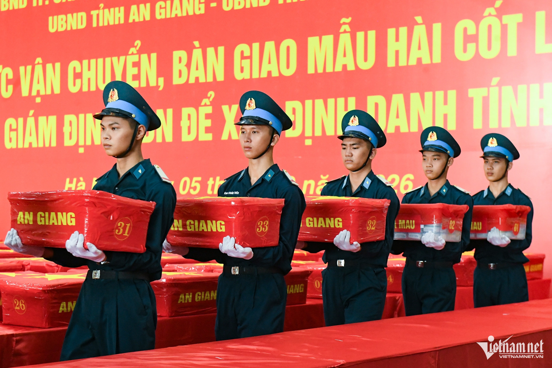 W-hai cot liet si (19).jpg