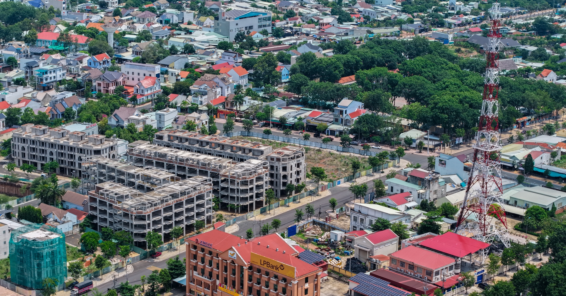 Những Vấn Đề Phát Sinh Trong Quản Lý và Giải Quyết Tranh Chấp Liên Quan Đến Bất Động Sản Chung Cư Những Vấn Đề Phát Sinh Trong Quản Lý và Giải Quyết Tranh Chấp Liên Quan Đến Bất Động Sản Chung Cư