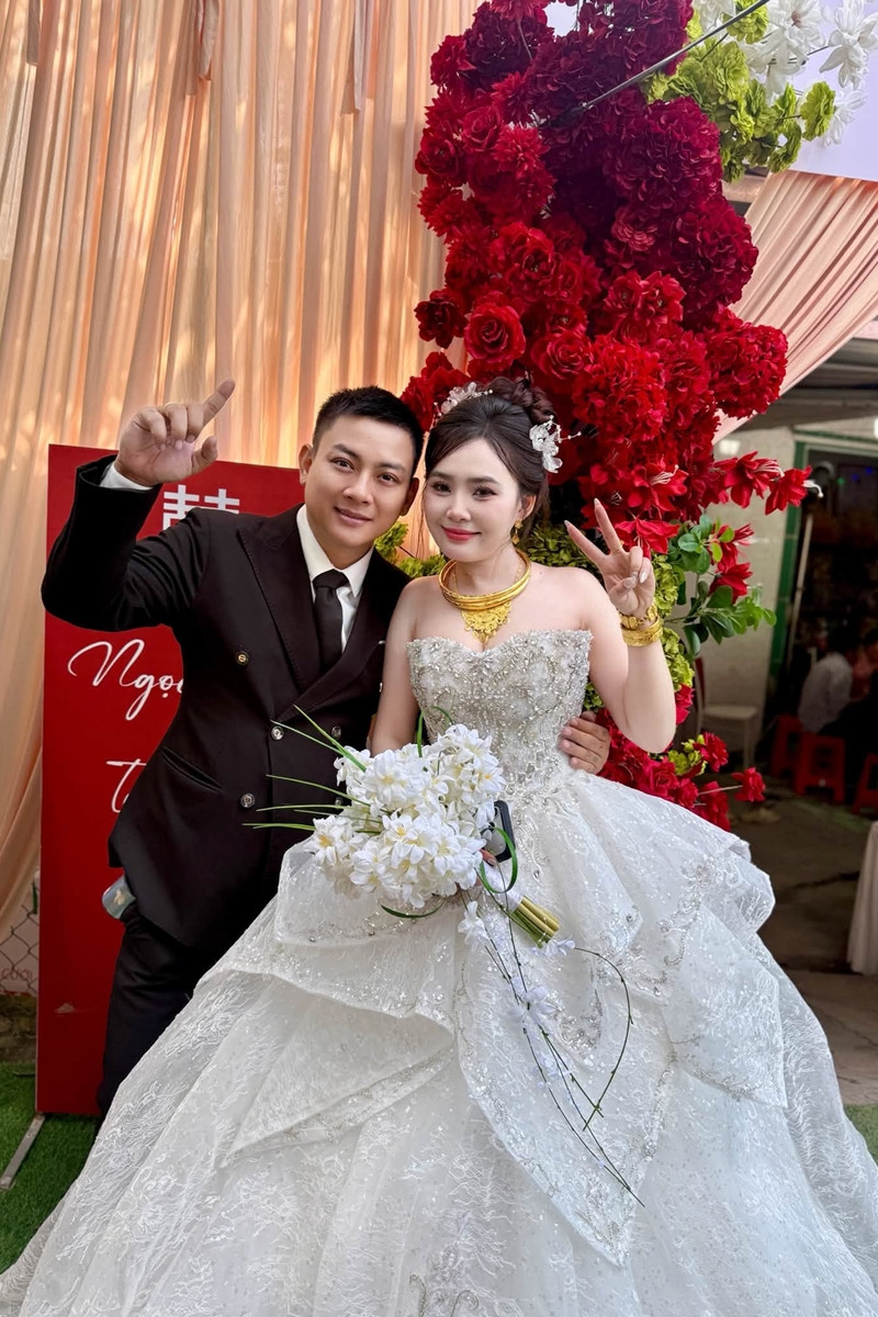 https://static-images.vnncdn.net/vps_images_publish/000001/000003/2026/10/6/hoai-lam-08-72.jpg