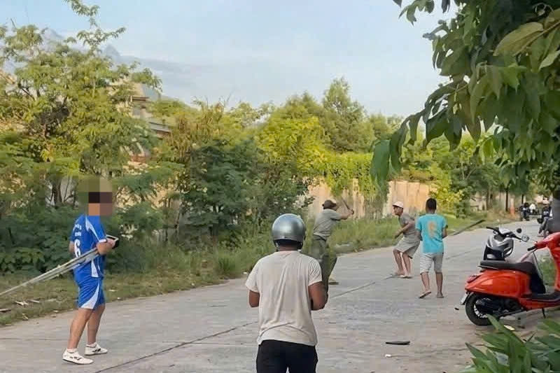 Vụ 3 mẹ con cô giáo bị tấn công giữa đường: Hai nạn nhân qua cơn nguy kịch