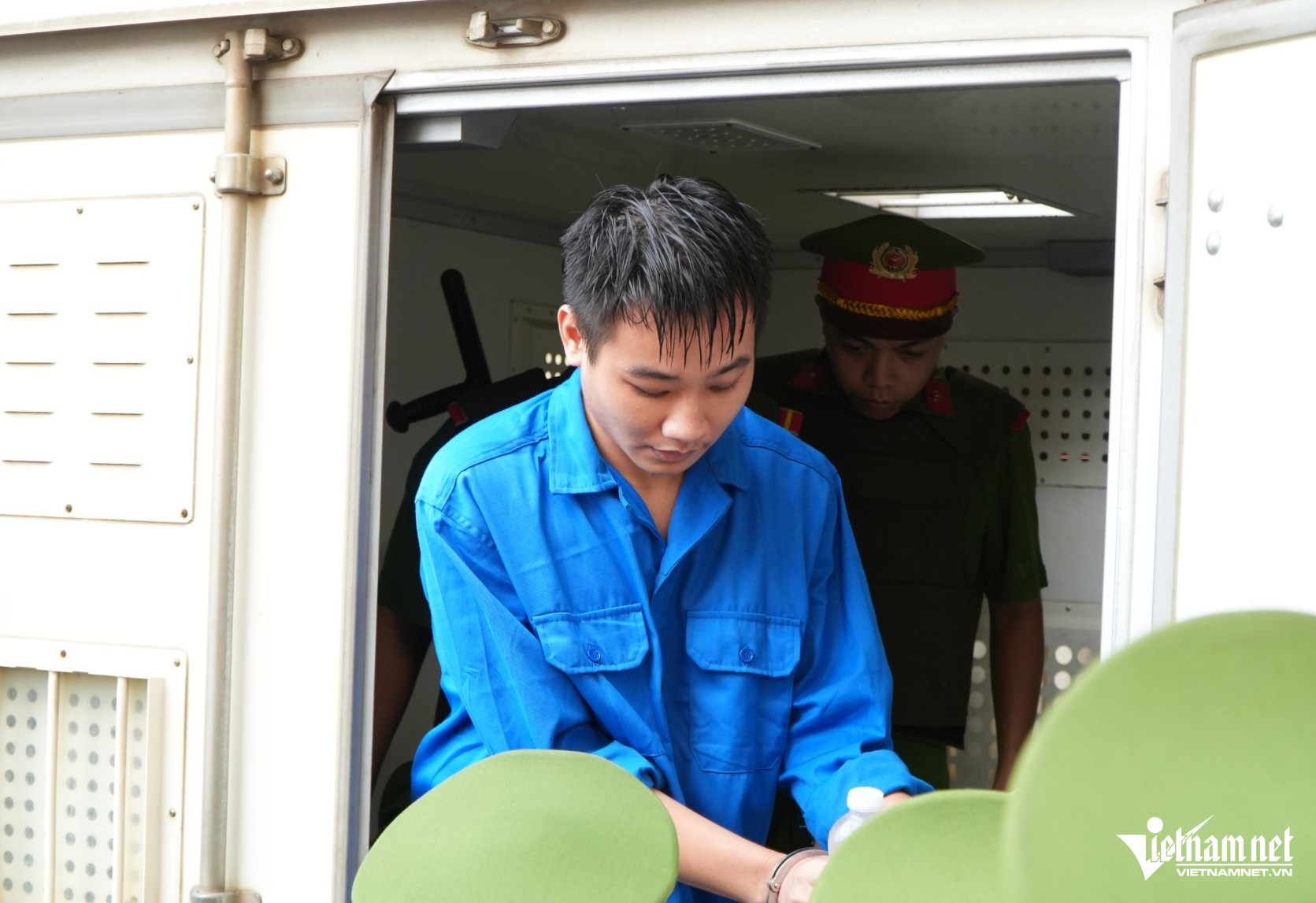 https://static-images.vnncdn.net/vps_images_publish/000001/000003/2026/10/6/w-nguyen-duc-anh-4-374.jpg