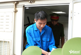 https://static-images.vnncdn.net/vps_images_publish/000001/000003/2026/10/6/w-nguyen-duc-anh-4-374.jpg