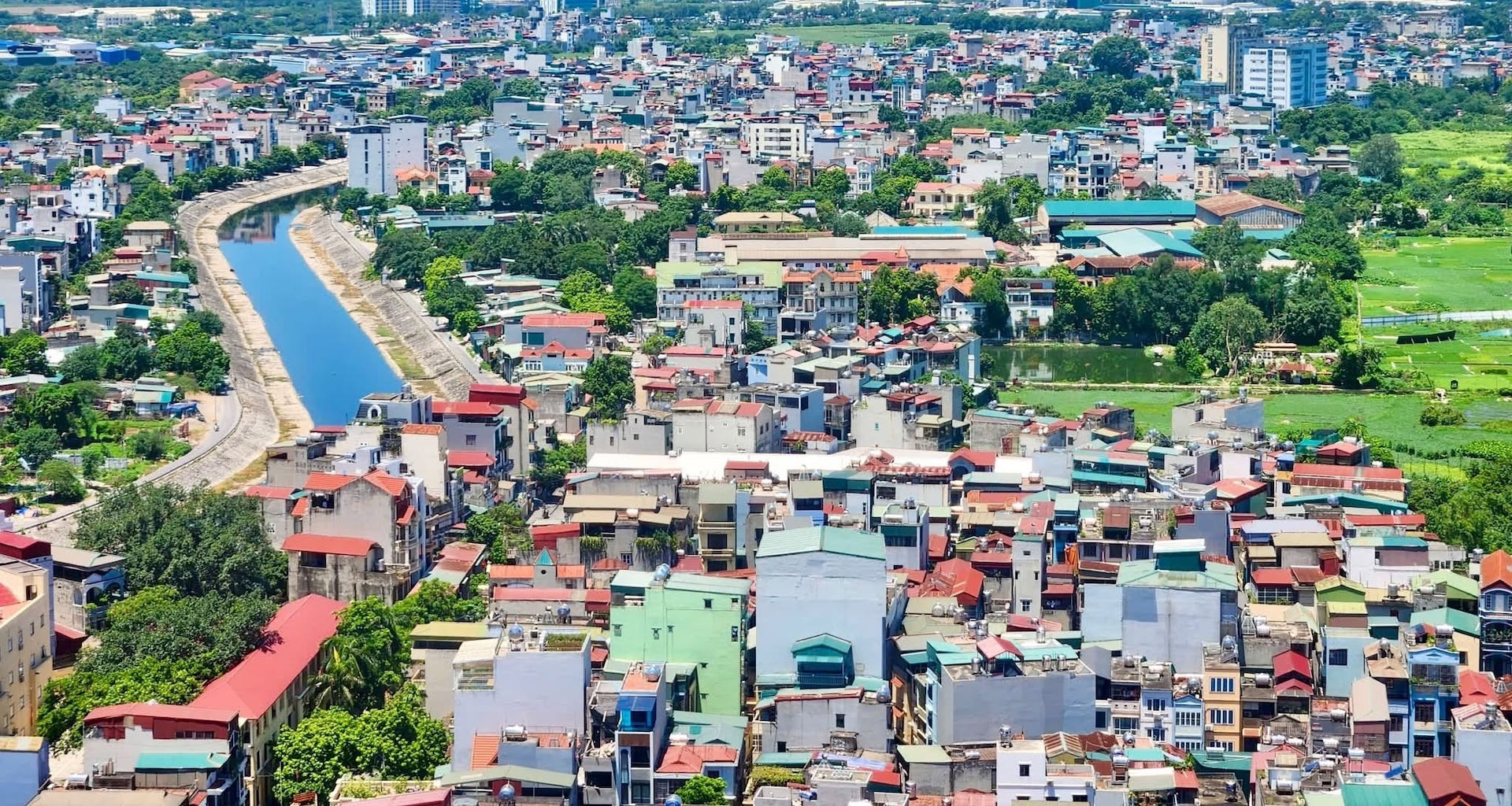 Bộ trả lời nhà nhiều tầng, nhiều hộ ở mua từ 2001 vẫn vướng diện tích còn lại
