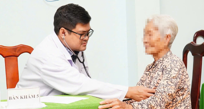 Giám đốc Sở Y tế TPHCM nói về các bệnh viện đồng hành với 168 trạm y tế