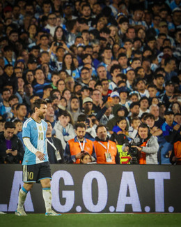 https://static-images.vnncdn.net/vps_images_publish/000001/000003/2026/10/7/messi-3-1003.jpeg