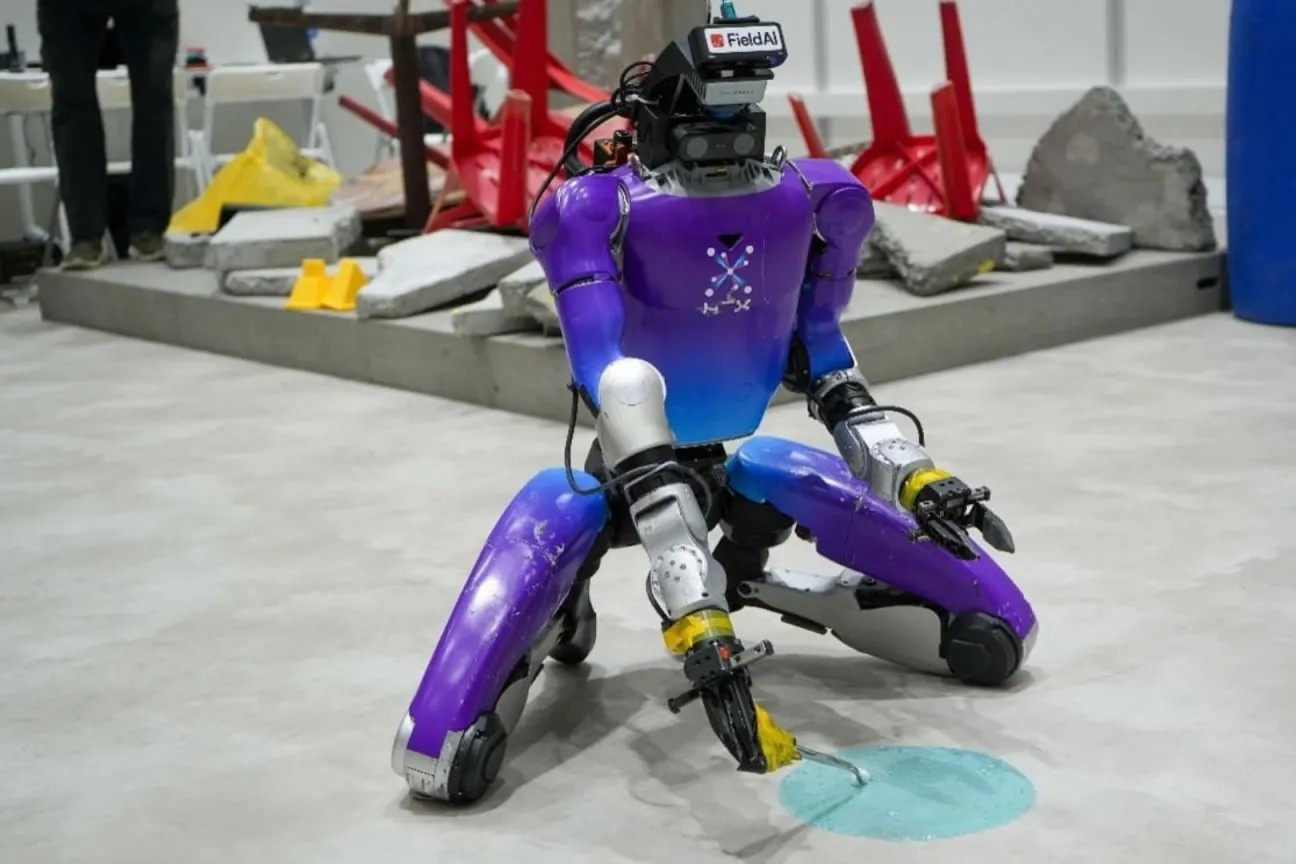Robot hình người tham gia rà phá bom mìn, ứng phó thảm họa tại Singapore từ 2028