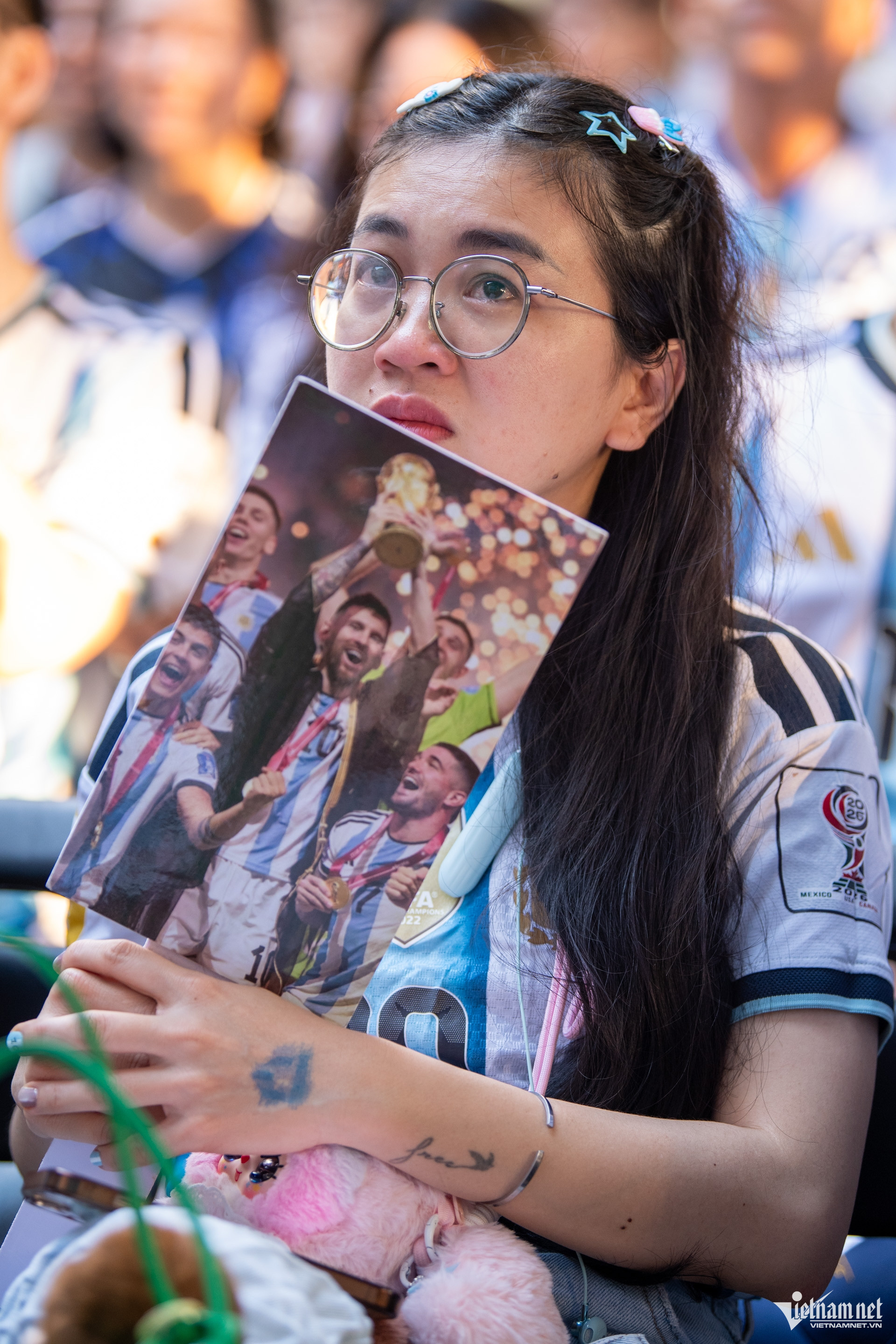 https://static-images.vnncdn.net/vps_images_publish/000001/000003/2026/10/7/w-fan-messi-tai-tphcm-tuan-hung-29-1657.jpg