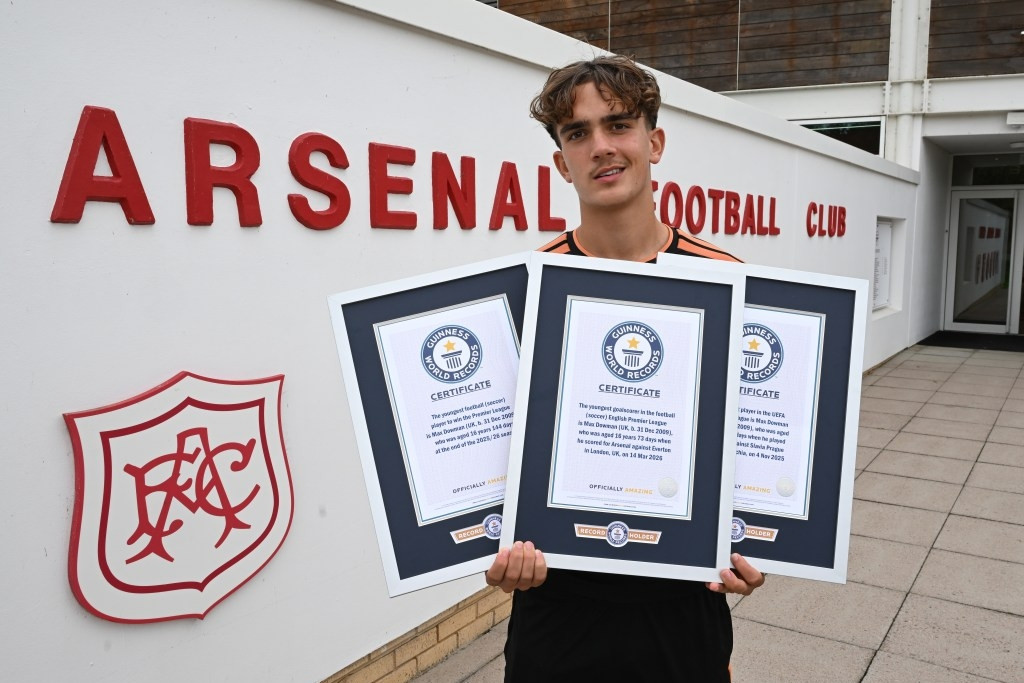 Cầu thủ Arsenal được vinh danh 3 kỷ lục Guinness