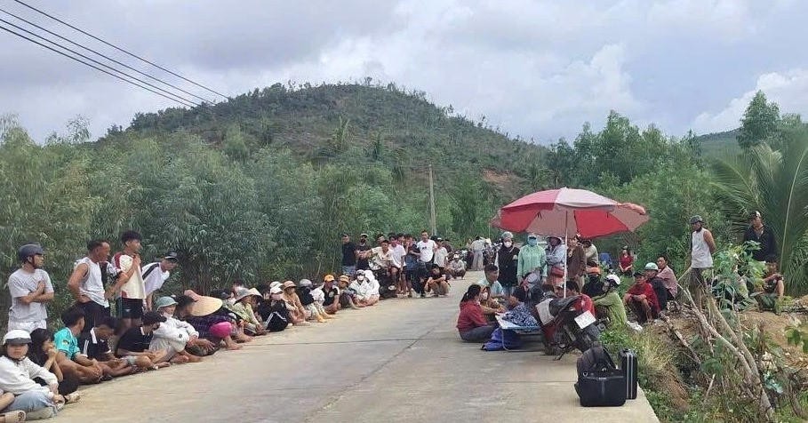 Giao xe máy cho con gái 14 tuổi điều khiển gây tai nạn tử vong, cha bị khởi tố