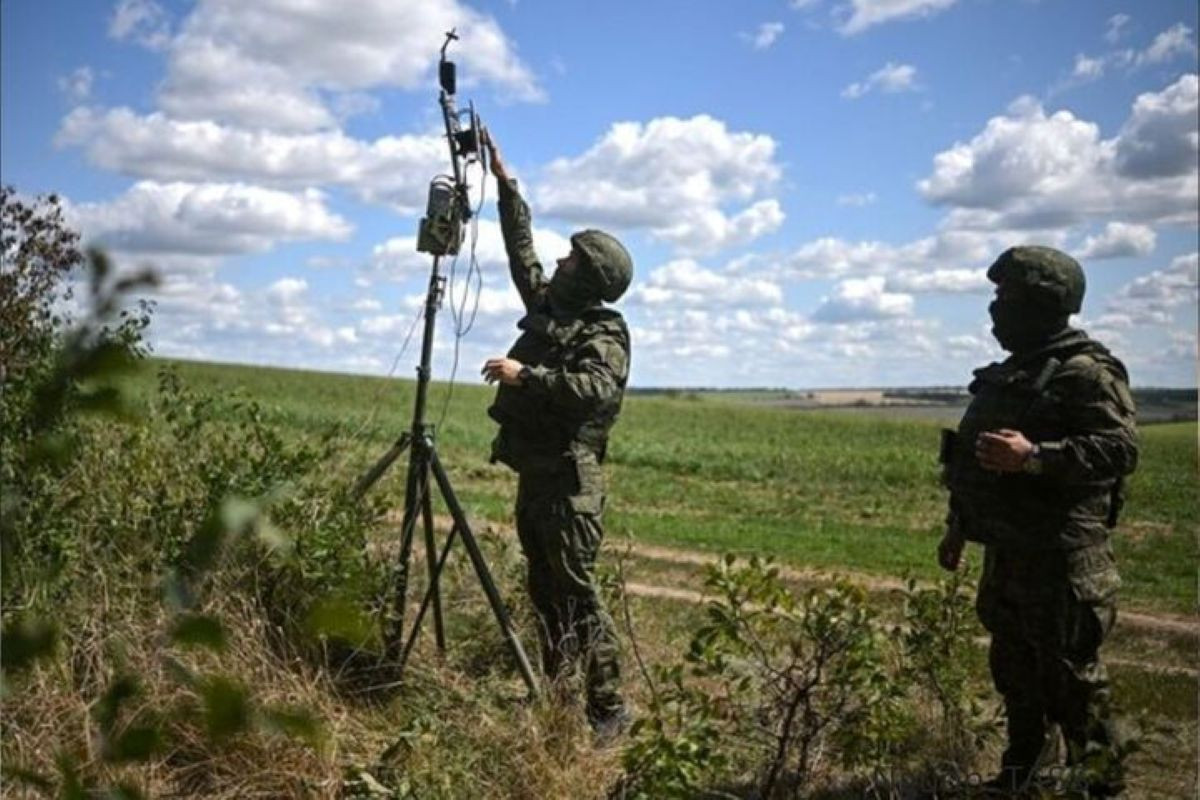 tác chiến điện tử Yastreb S Nga 2.jpg