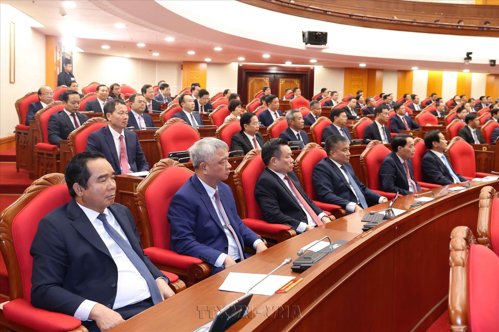 vna potal be mac hoi nghi lan thu tu ban chap hanh trung uong dang khoa xiv 90740748 16 31 49.jpg