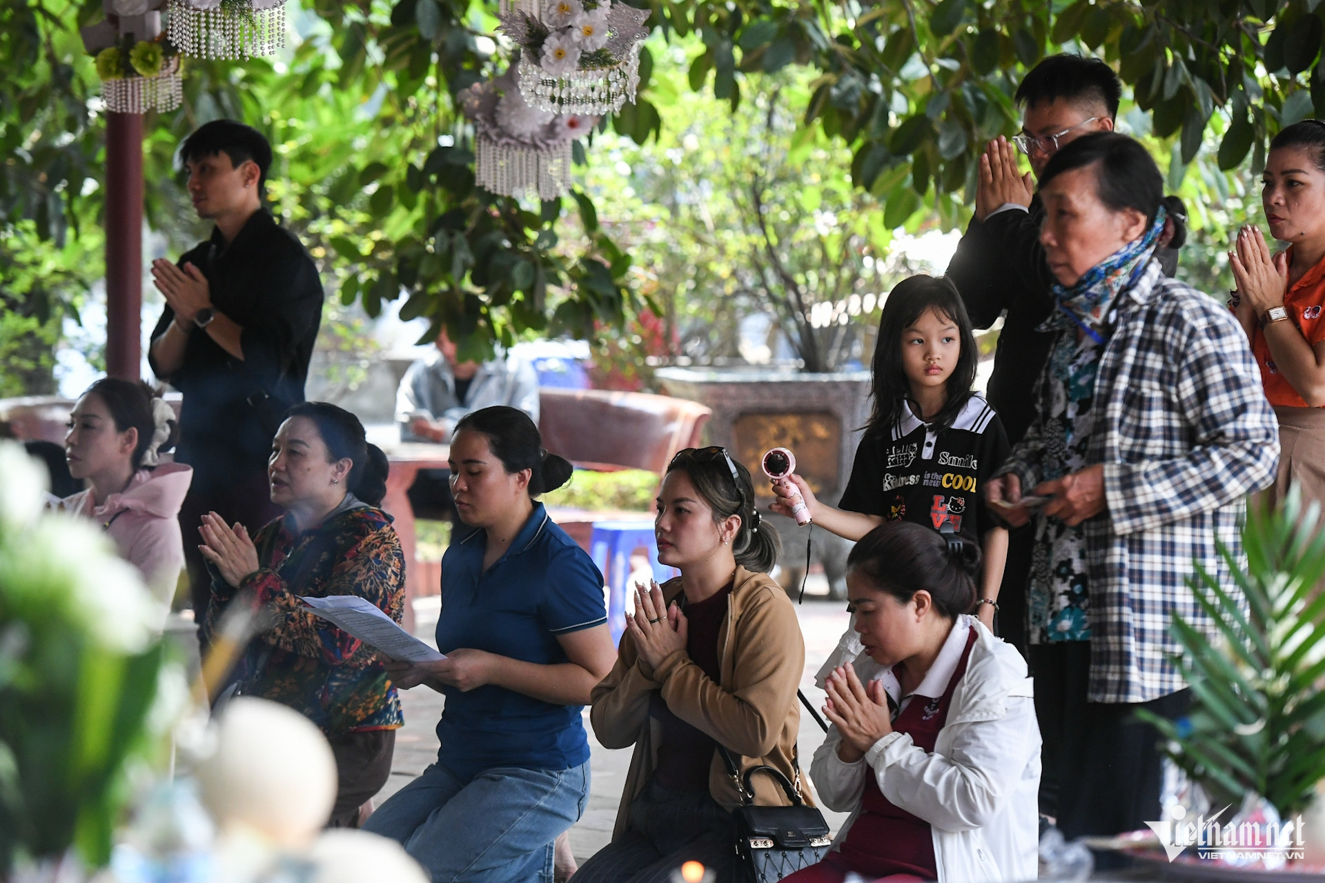 W-cay da 13 goc   chua   phat giao   hai phong (10).JPG.jpg