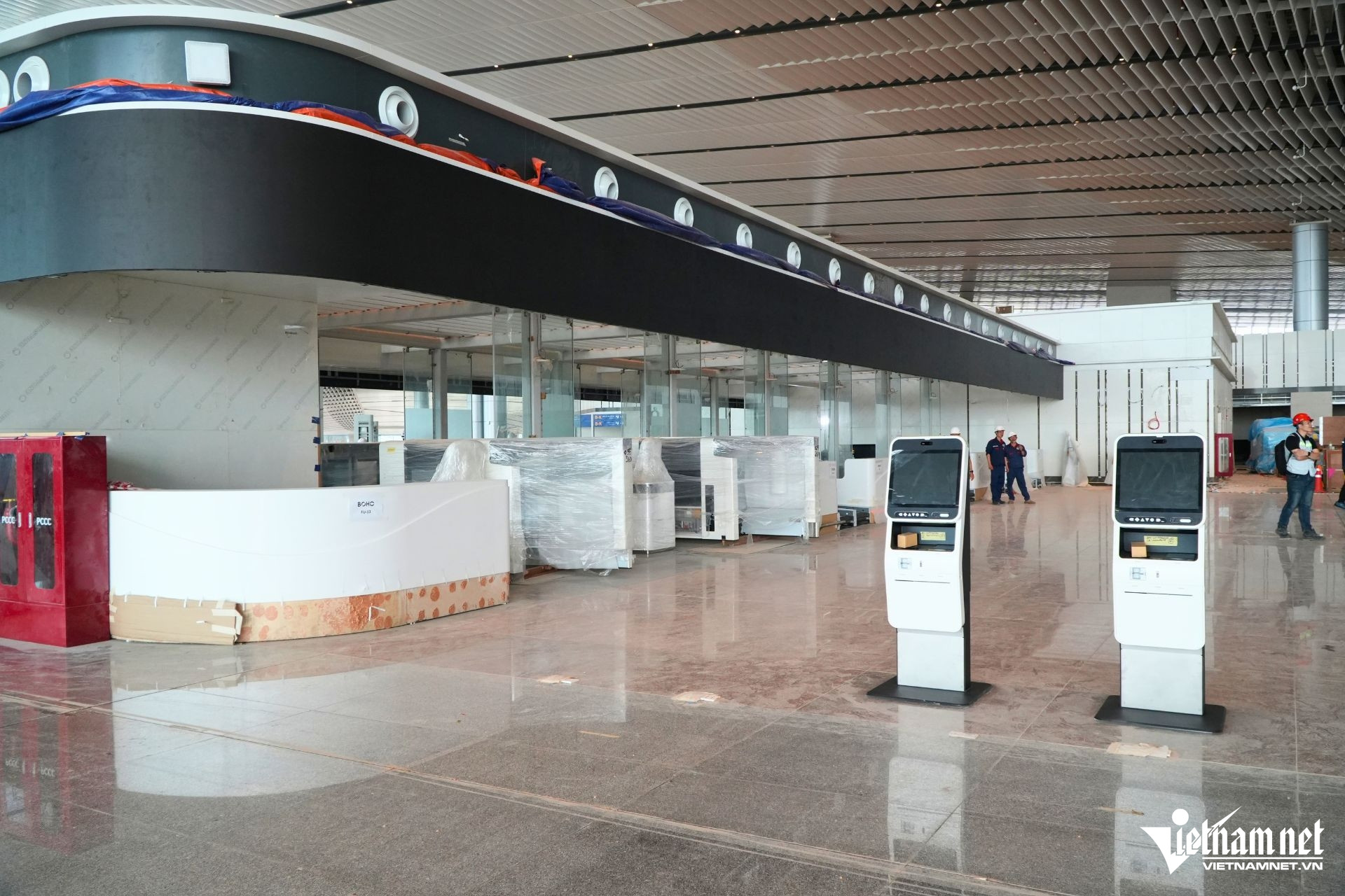 W-san bay long thanh 13.jpg
