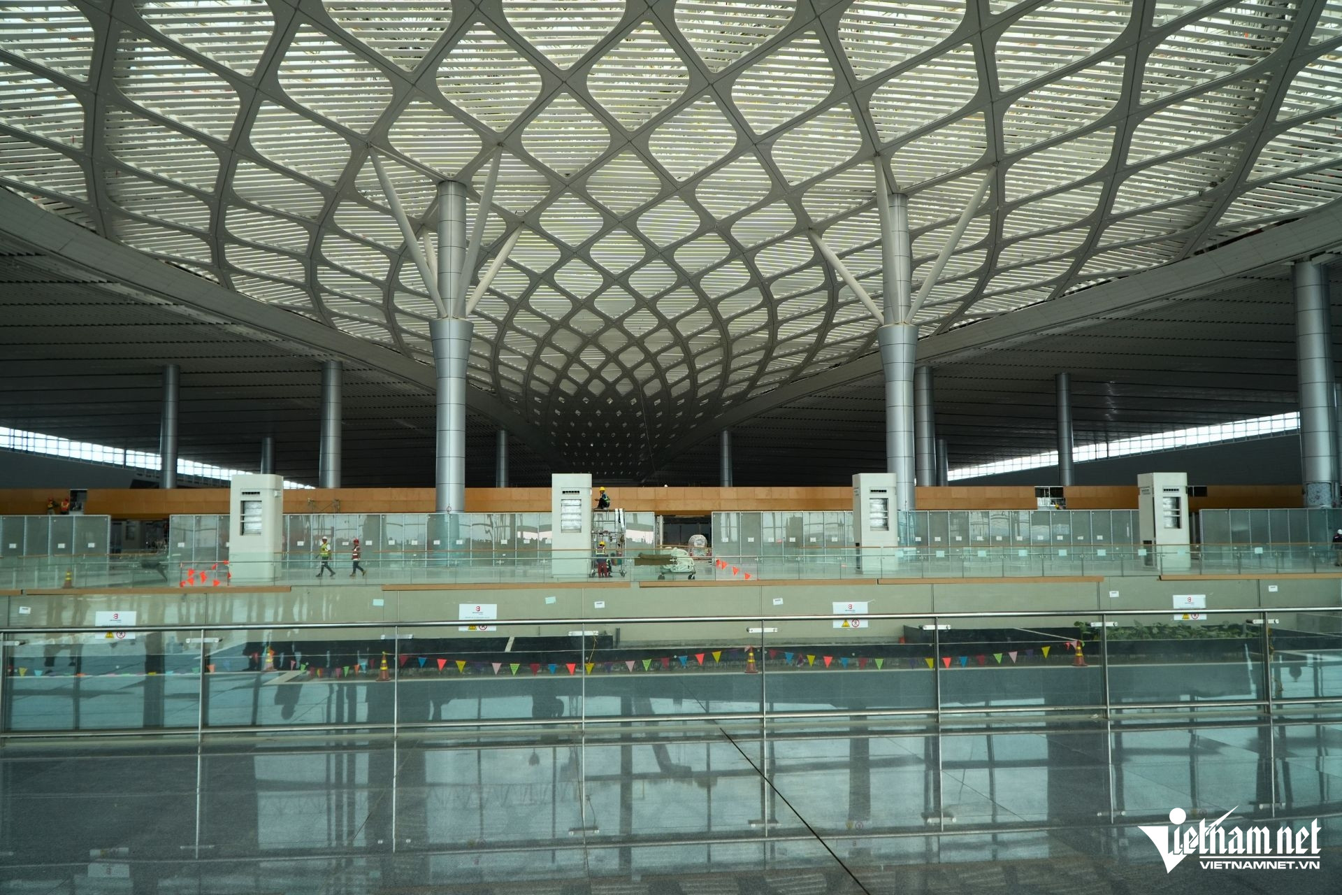 W-san bay long thanh 5.jpg