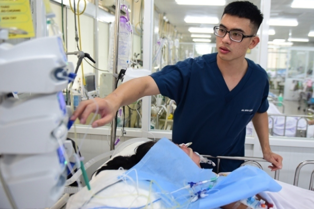 12 tuần điều trị, rào cản 15 triệu đồng và bài toán khó cho quỹ BHYT