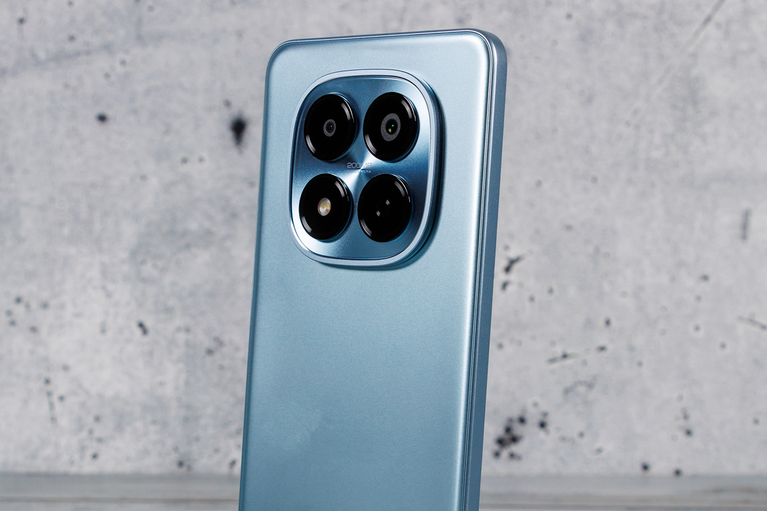6 điện thoại giá dưới 10 triệu giảm sâu tháng 10: Sức hút RAM 12GB, camera 200MP