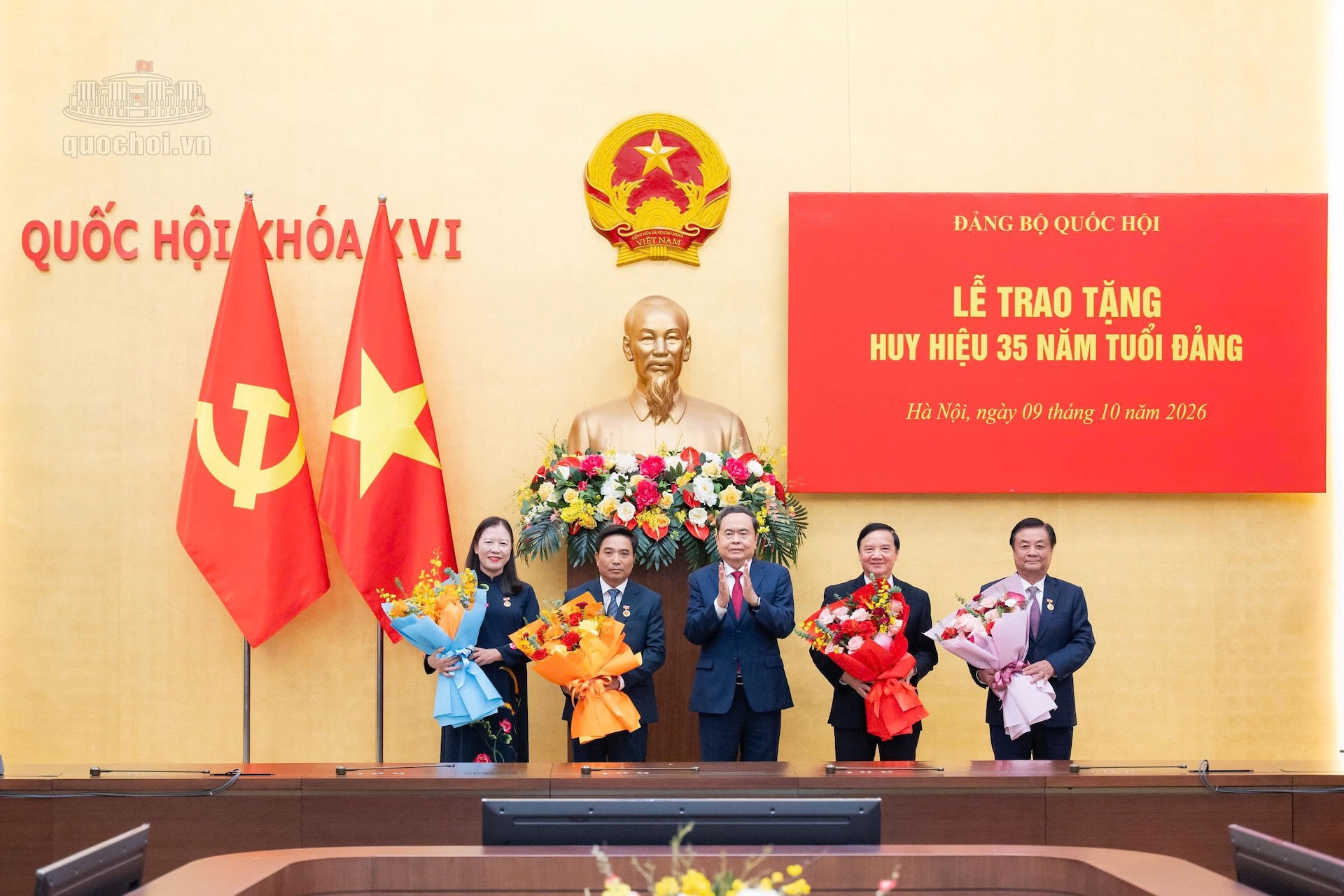 Chủ tịch Quốc hội Trần Thanh Mẫn chúc mừng 4 lãnh đạo, nguyên lãnh đạo Quốc hội
