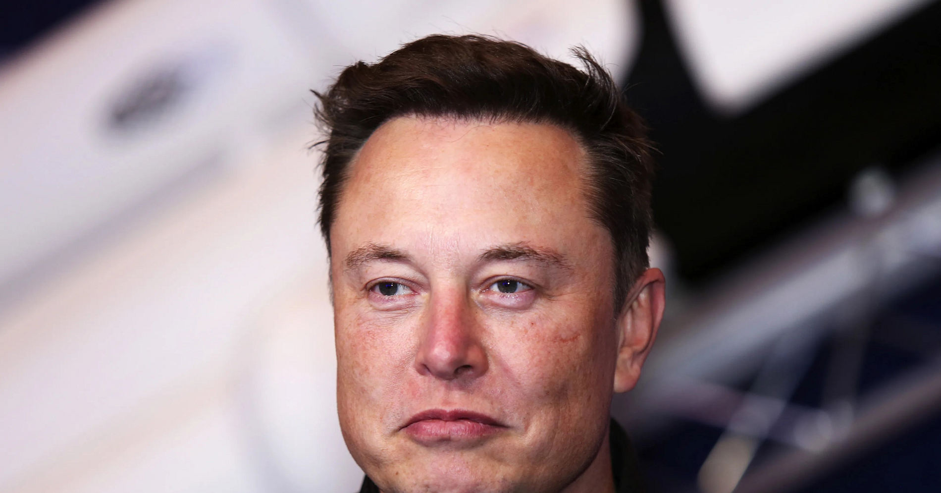 Elon Musk tung chiêu, Starlink đe dọa thị phần của 3 ông lớn viễn thông Mỹ