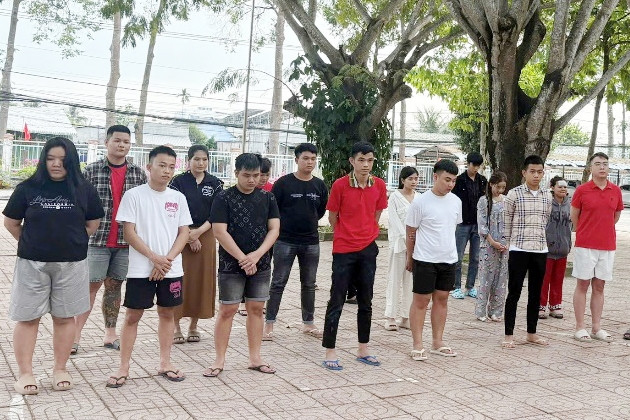 Giăng bẫy đầu tư vàng ảo qua ứng dụng Phantom, 24 đối tượng bị khởi tố