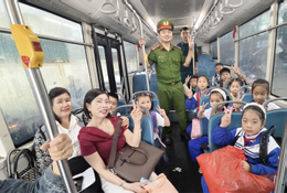 quỳnh tam.png