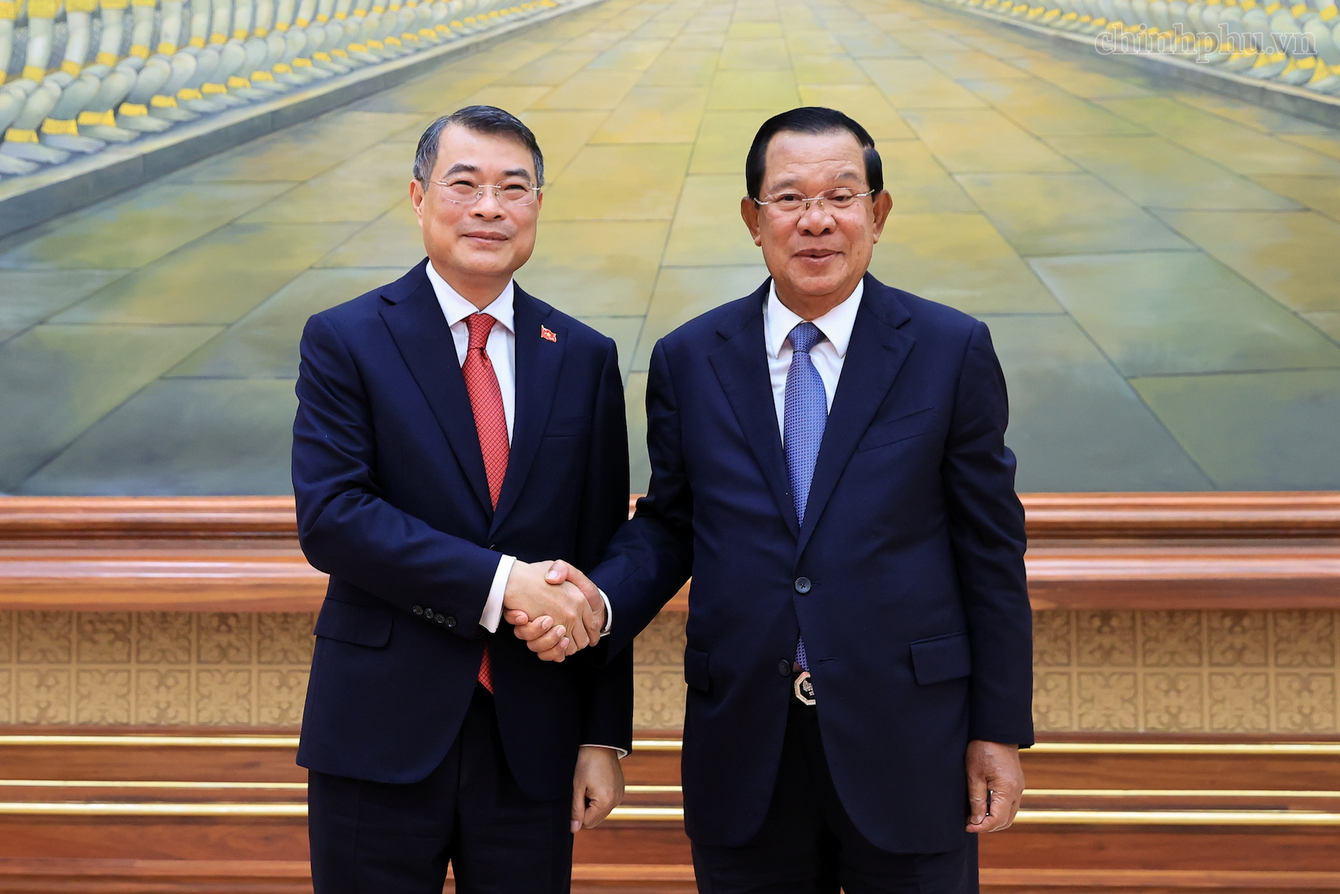 Thủ tướng Lê Minh Hưng hội kiến Chủ tịch Đảng Nhân dân, Chủ tịch Thượng viện Campuchia Hun Sen