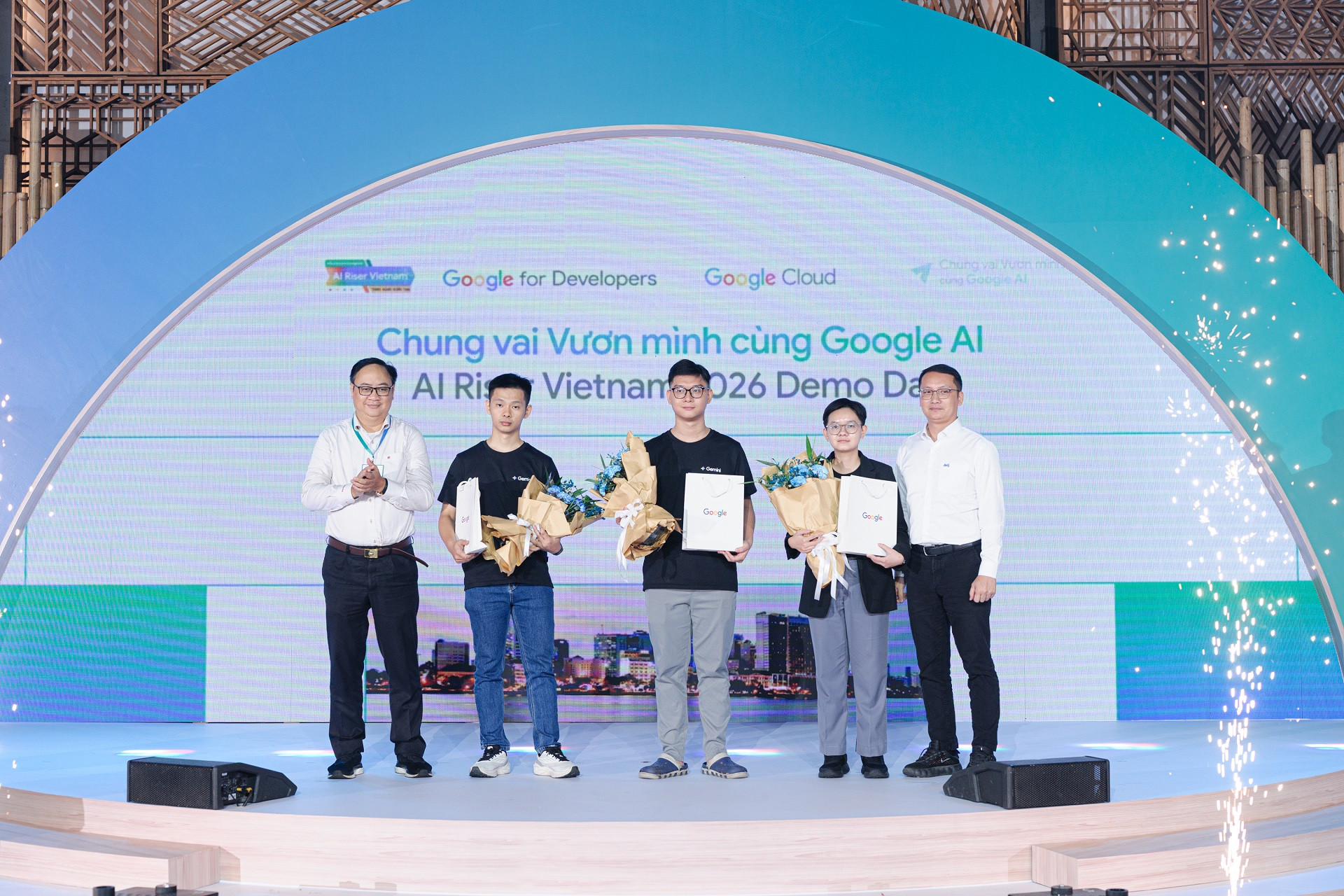 Top 3 dự án được yêu thích nhất tại AI Riser Việt Nam 2026