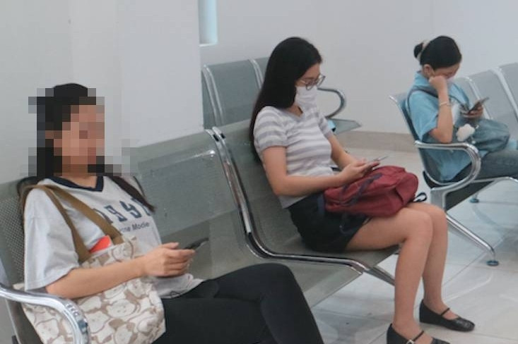 15 tuổi đã thoát vị đĩa đệm, cảnh báo cột sống ‘về hưu' sớm