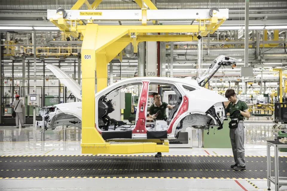 2018 jaguar land rover planning.webp