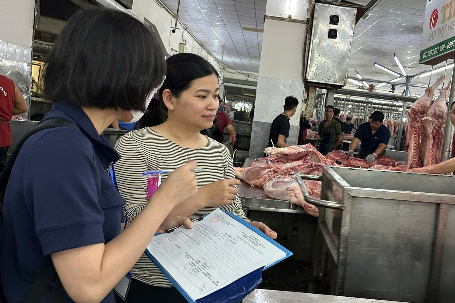 Bà Phạm Khánh Phong Lan nói về 'tổng lực' kiểm soát bếp ăn, bữa ăn học sinh