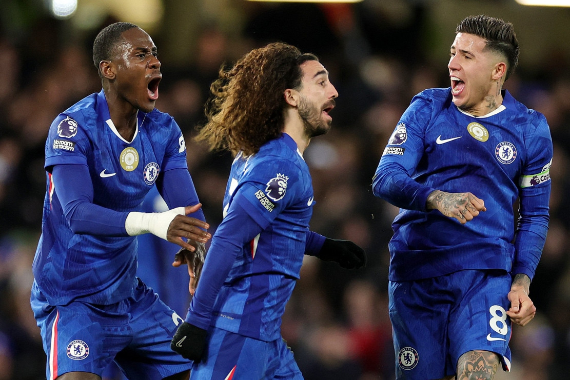 Chelsea ngược dòng ngoạn mục đánh bại West Ham