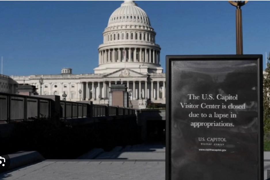 Chính phủ Mỹ đóng cửa. Ảnh: NY Times