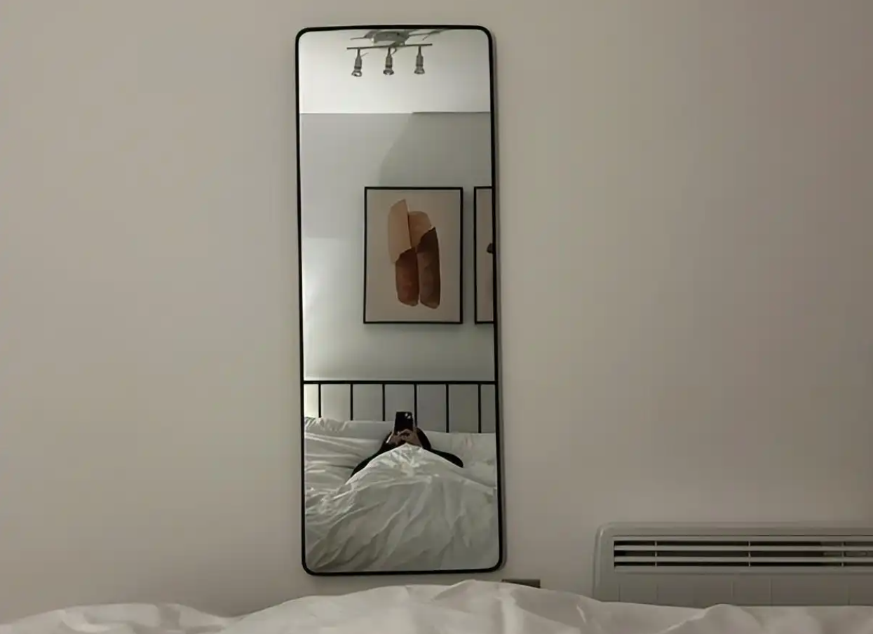 Hình 1 2026 02 01T154458.798.png