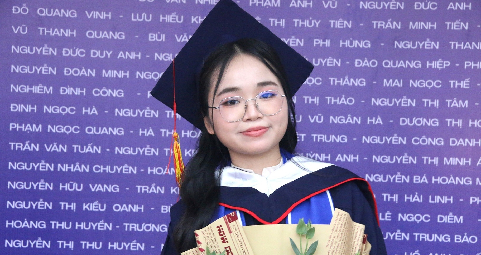 Nữ sinh tốt nghiệp đại học xuất sắc, giành giải Nhất Olympic Vật lý sinh viên