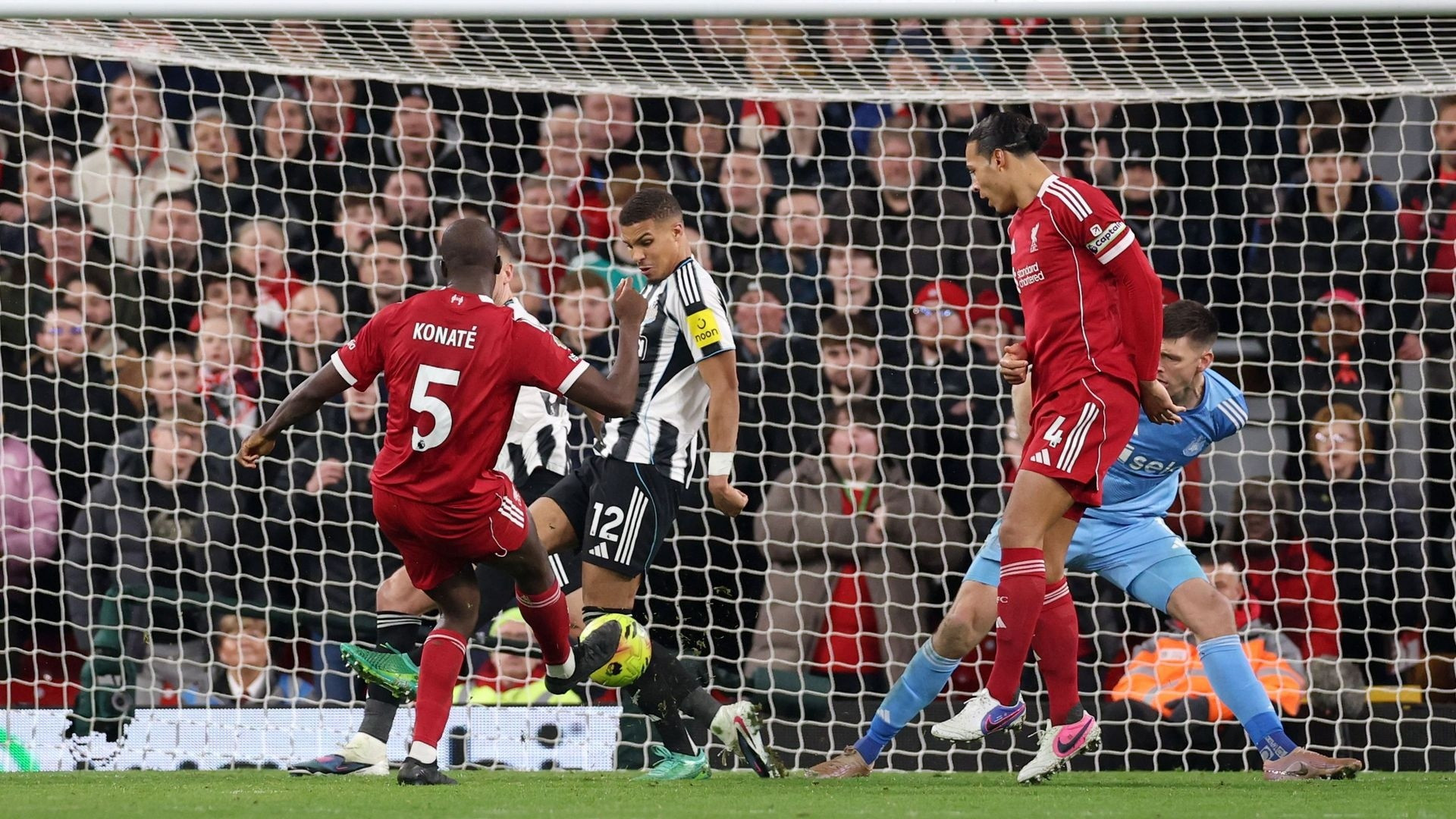 resources_premierleague_pulselive_com 2026 01 31T215630Z_782747894_UP1EM1V1OY44I_RTRMADP_3_SOCCER ENGLAND LIV NEW.jpg